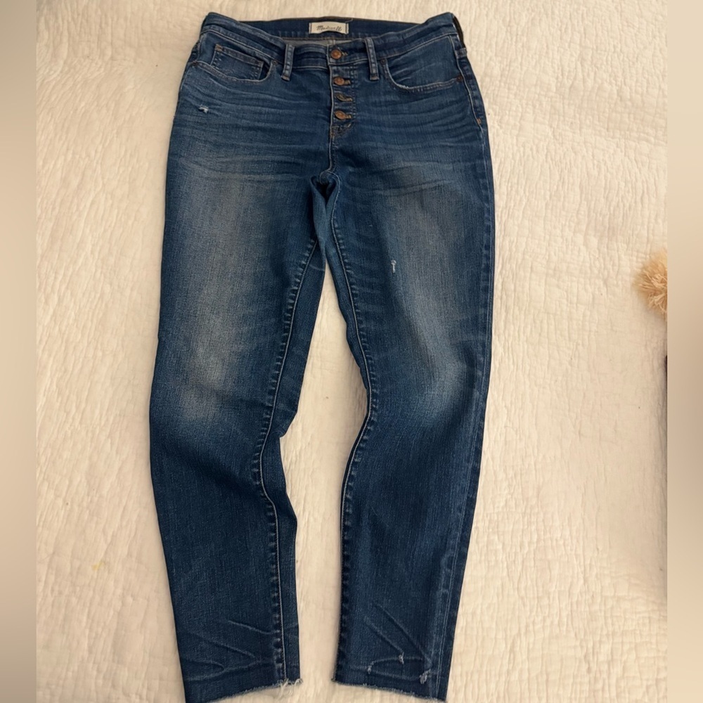 Madewell 9” High rise skinny jean button-front ed.  Size 31”